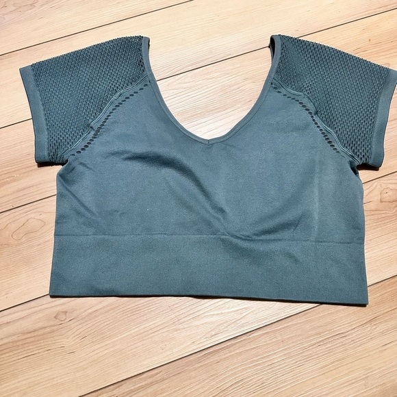 aerie Tops - Aerie Crop Top